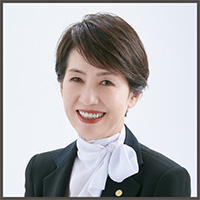 姉崎講師のプロフィール写真